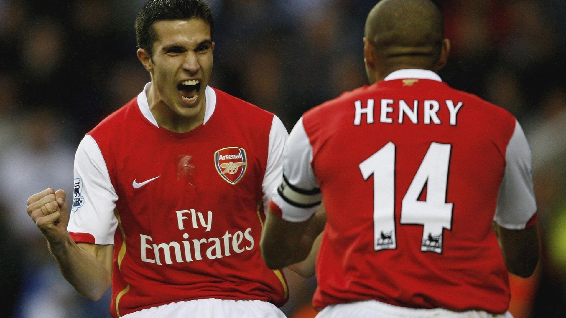 波兰队未来发展:如何通过多层次训练提升球员比赛的应变能力,波兰队实力分析